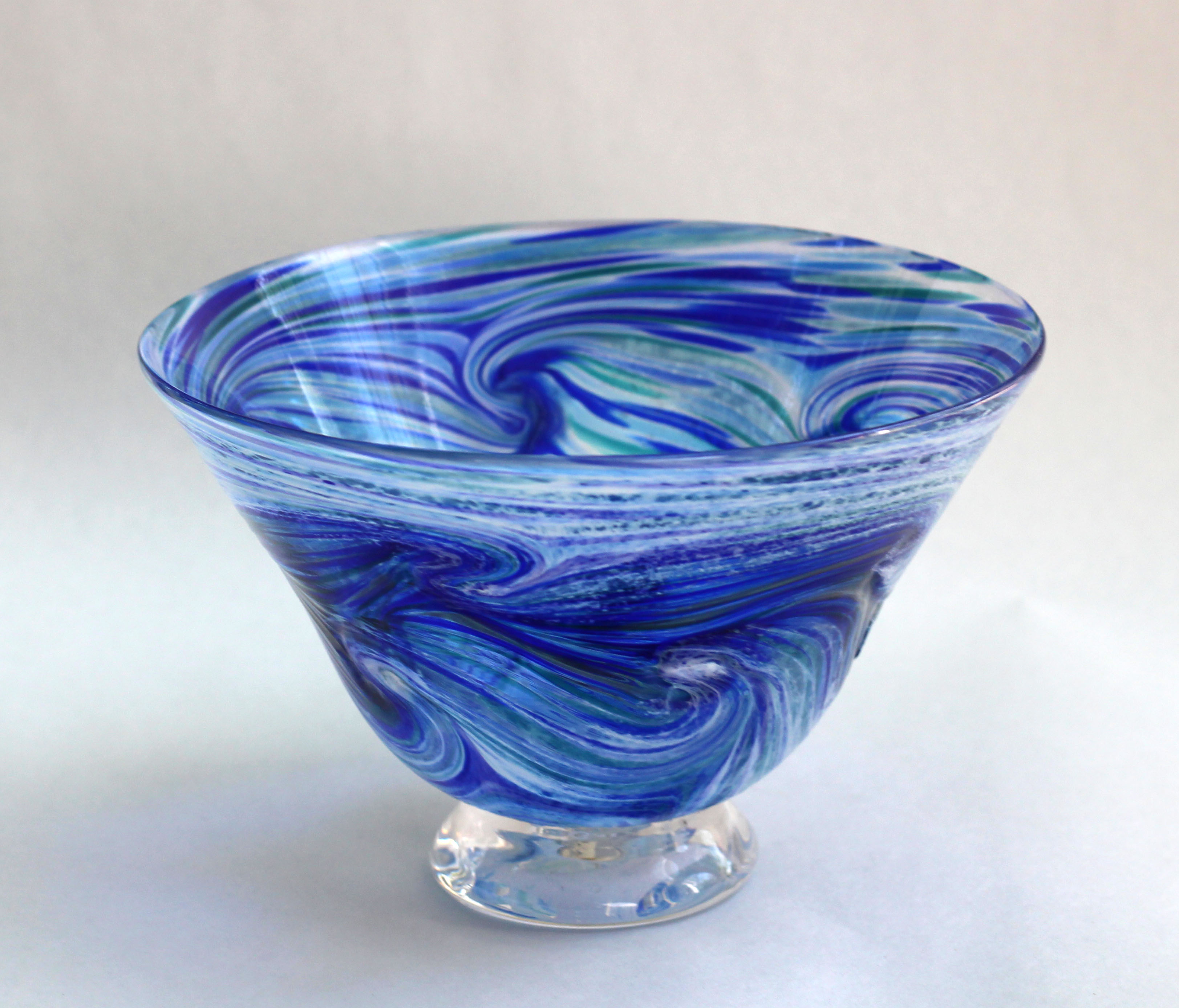 Click to view detail for DB-799 Bowl - Ocean Spray Straight Rim $52